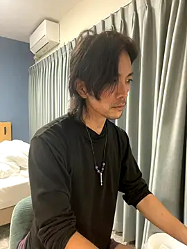 Snapshot of Katakuriko-Denpun chatting on October 2025 11:12:02 AM Katakuriko-Denpun online show from October 2025 11:12:02 AM