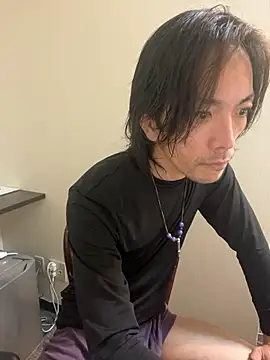 Snapshot of Katakuriko-Denpun chatting on November 2025 10:31:01 AM Katakuriko-Denpun online show from November 2025 10:31:01 AM