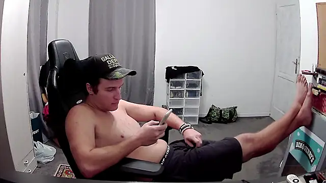 PKrisztian online show from November 2025 02:52:02 PM