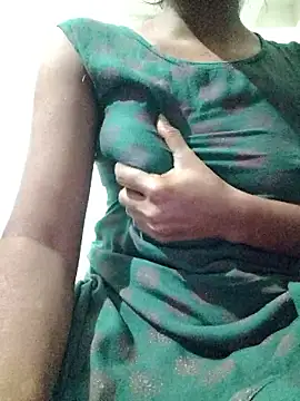 rituporna2004 online show from January 2026 02:28:01 AM