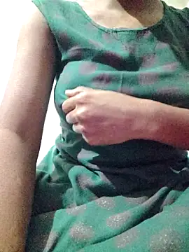 rituporna2004 online show from February 2026 03:22:02 AM