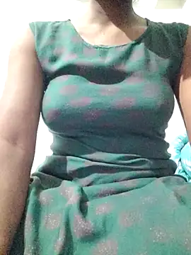 rituporna2004 online show from February 2026 02:50:02 AM