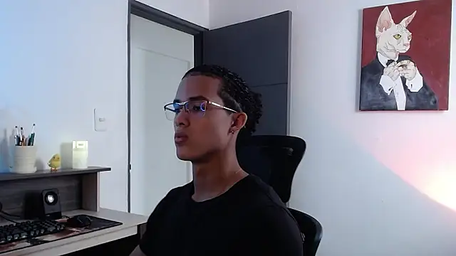 Snapshot of alejo_x3 chatting on February 2025 04:22:02 PM alejo x3 online show from February 2025 04:22:02 PM