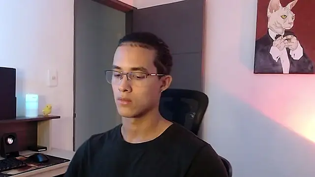 Snapshot of alejo_x3 chatting on February 2025 10:42:01 PM alejo x3 online show from February 2025 10:42:01 PM