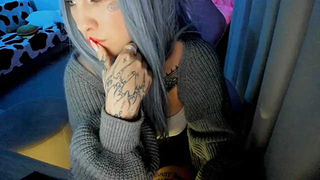 Ledy WWWII online show from December 2024 03:08:01 PM