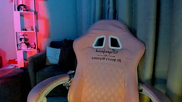 Ledy WWWII online show from January 2025 09:30:01 PM