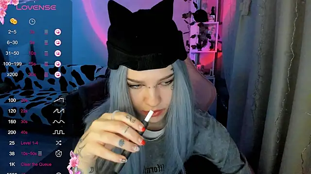 Ledy WWWII online show from February 2025 03:42:01 PM