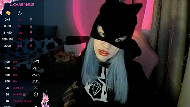 Ledy WWWII online show from February 2025 04:00:02 PM