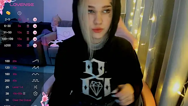 Ledy WWWII online show from February 2025 03:48:02 PM