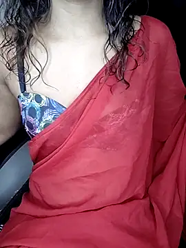 Snapshot of Leeeezzzz_roy chatting on October 2025 07:09:02 PM Leeeezzzz roy online show from October 2025 07:09:02 PM