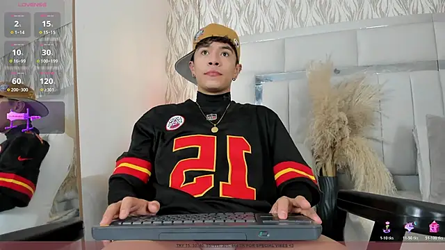 1m Joel online show from December 2025 05:01:02 AM