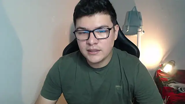 Plug Control online show from February 2026 08:38:01 PM