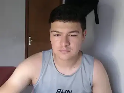 Plug Control online show from April 2026 06:20:01 PM