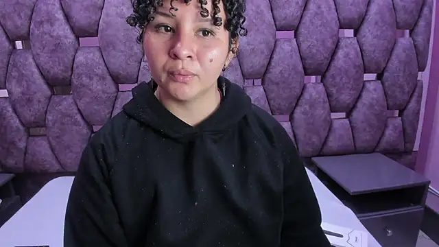 AlaSmith online show from November 2025 02:11:02 AM