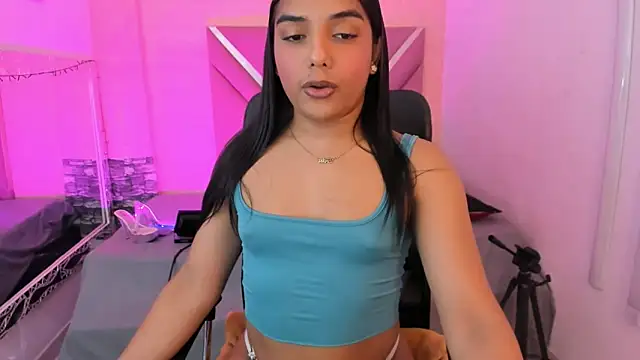 CandyLatinHott online show from February 2026 05:56:01 AM