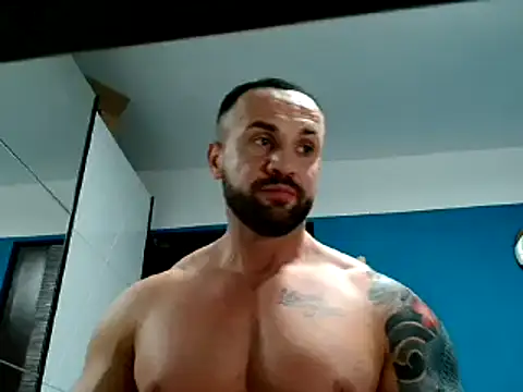 Snapshot of Magnificmuscles89 chatting on February 2025 01:54:02 PM Magnificmuscles89 online show from February 2025 01:54:02 PM