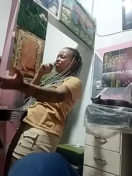 Snapshot of manzanahot9 chatting on November 2025 04:40:02 PM manzanahot9 online show from November 2025 04:40:02 PM