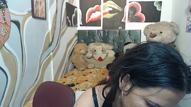 Snapshot of manzanahot9 chatting on December 2025 10:30:02 PM manzanahot9 online show from December 2025 10:30:02 PM