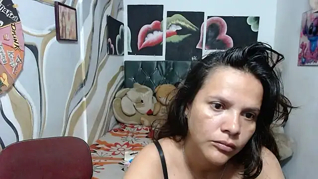 manzanahot9 online show from February 2026 08:33:02 AM