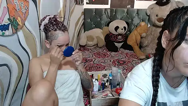 manzanahot9 online show from April 2026 09:46:02 AM