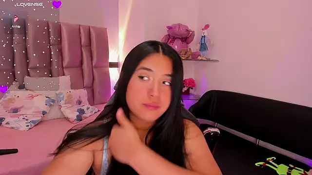 NikyBrookss online show from November 2025 01:32:02 PM