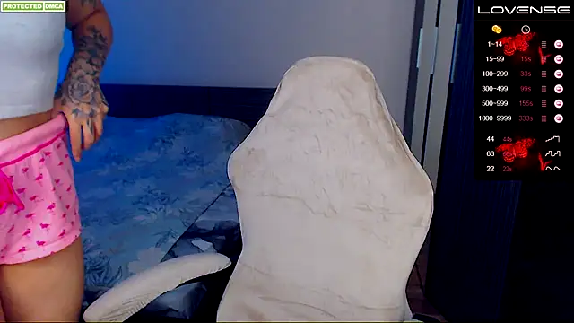 Snapshot of Cutie-Melanie chatting on September 2025 10:13:01 PM Cutie-Melanie online show from September 2025 10:13:01 PM