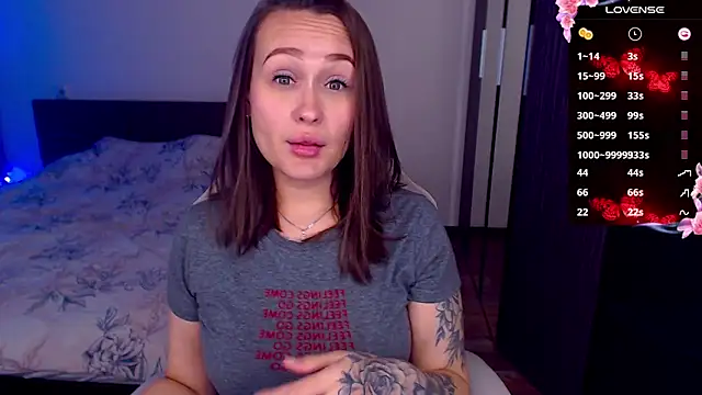 Snapshot of Cutie-Melanie chatting on November 2025 12:16:01 PM Cutie-Melanie online show from November 2025 12:16:01 PM