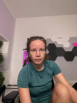 AnnikaRose online show from January 2026 07:43:02 AM