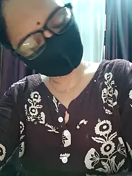 Aishwaryaa 69 online show from September 2025 04:33:02 AM