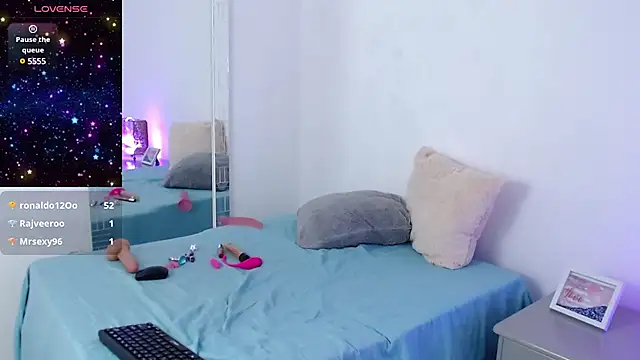 ms valentina online show from March 2025 12:49:02 AM