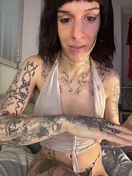 giuli zerozero online show from March 2026 12:23:02 PM