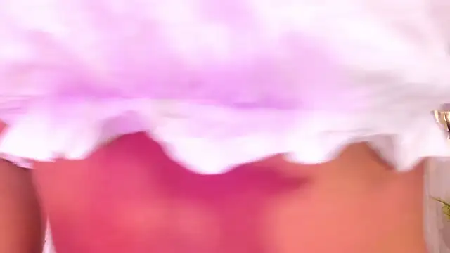 Snapshot of bonniekim_ chatting on February 2025 02:08:01 PM bonniekim online show from February 2025 02:08:01 PM