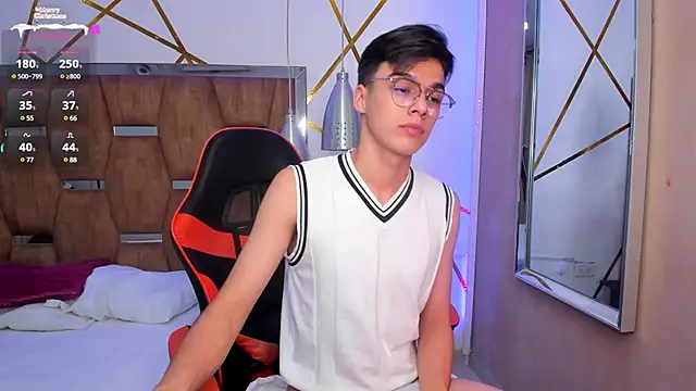 Snapshot of Gerony_ chatting on December 2024 09:55:01 AM Gerony online show from December 2024 09:55:01 AM