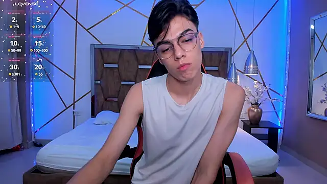 Snapshot of Gerony_ chatting on February 2025 08:11:02 AM Gerony online show from February 2025 08:11:02 AM