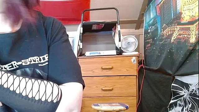 cosmicjones online show from April 2026 10:36:01 AM