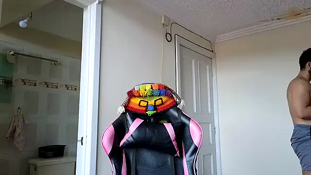 Jackyrose online show from April 2026 07:03:02 PM