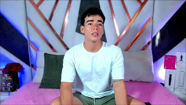 its liam18 online show from April 2026 09:08:02 PM