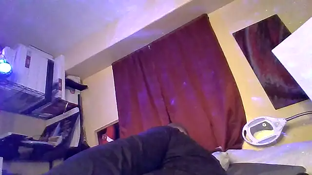 Mic Oxinner online show from October 2025 09:08:01 AM