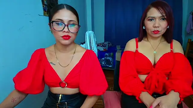 Snapshot of dannamomcerrat chatting on February 2025 02:40:01 AM dannamomcerrat online show from February 2025 02:40:01 AM