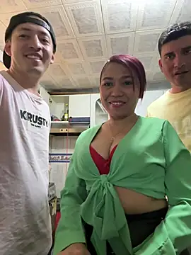 Snapshot of dannamomcerrat chatting on February 2025 07:47:02 PM dannamomcerrat online show from February 2025 07:47:02 PM