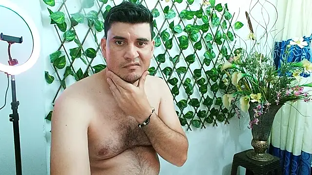 Snapshot of dannamomcerrat chatting on September 2025 12:04:01 AM dannamomcerrat online show from September 2025 12:04:01 AM