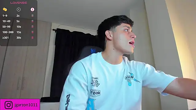 Snapshot of _joansoto chatting on March 2025 01:28:01 PM joansoto online show from March 2025 01:28:01 PM