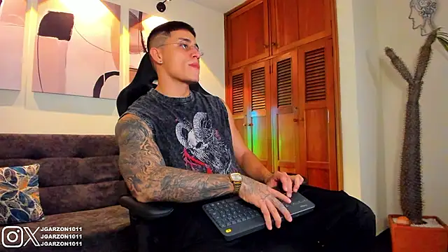  joansoto online show from February 2026 12:43:02 PM