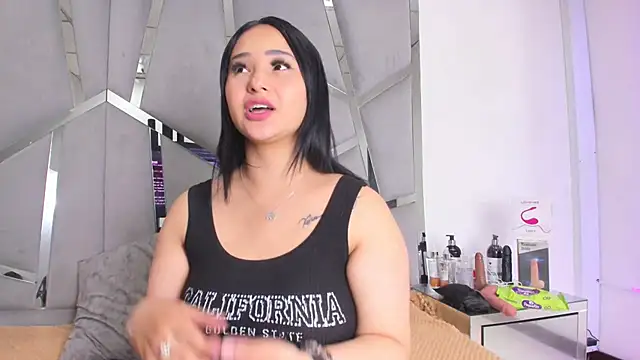 Catherinee69 x online show from September 2025 03:23:02 AM