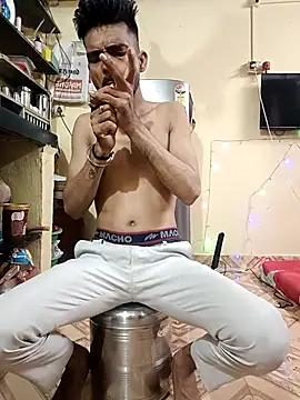 Snapshot of saggy1218 chatting on December 2025 09:42:02 PM saggy1218 online show from December 2025 09:42:02 PM