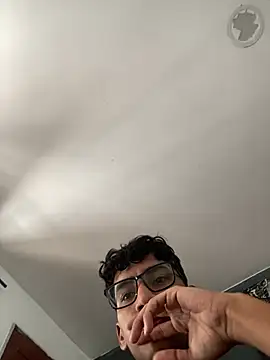 Snapshot of allens_joe chatting on March 2025 04:26:02 PM allens joe online show from March 2025 04:26:02 PM