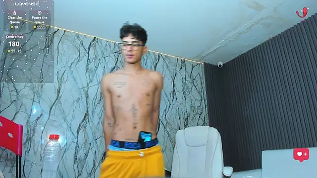 Snapshot of allens_joe chatting on September 2025 03:56:02 PM allens joe online show from September 2025 03:56:02 PM