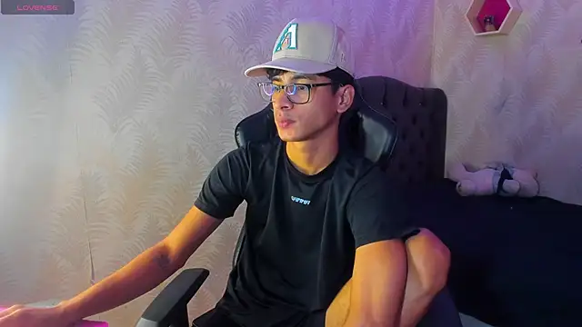 Snapshot of allens_joe chatting on November 2025 03:24:02 PM allens joe online show from November 2025 03:24:02 PM