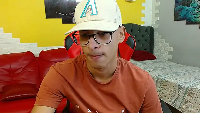 Snapshot of allens_joe chatting on November 2025 02:21:02 PM allens joe online show from November 2025 02:21:02 PM