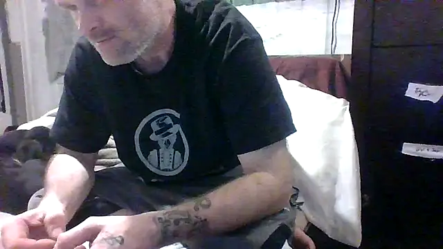 jaxx12369 online show from April 2026 05:04:02 AM